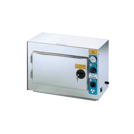 Dry sterilizer TITANOX 20L with hot air ventilation.