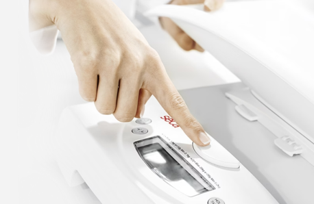 SECA 384 - Electronic Baby Scale, Class III